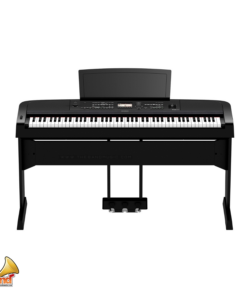 YAMAHA DGX-670 DIGITAL PIANO (2)
